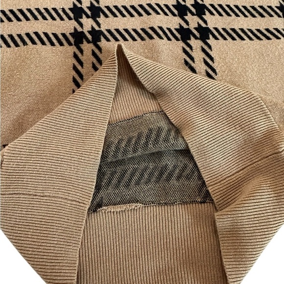 Express Women's Size SP Sweater Top Long Sleeve Striped Brown/black - Picture 16 of 16